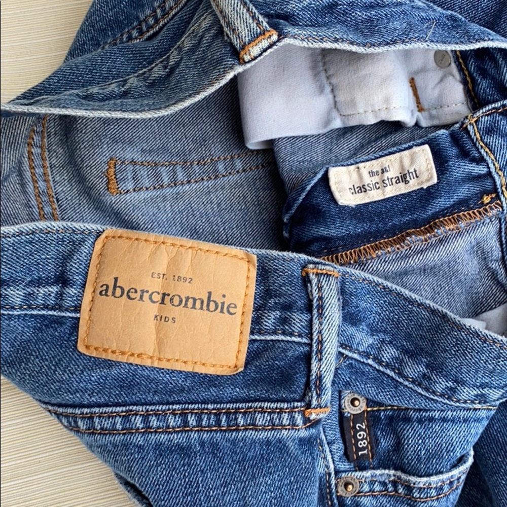 Abercrombie Kids Jeans